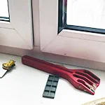 Розклинювання склопакета стулки